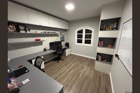 Casa à venda com 127m², 3 quartos e 2 vagas
