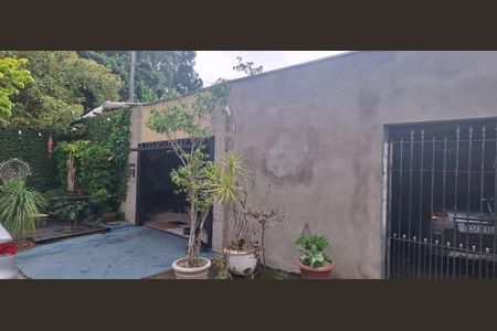 Casa à venda com 150m², 2 quartos e 2 vagas