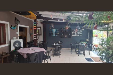 Casa à venda com 150m², 2 quartos e 2 vagas