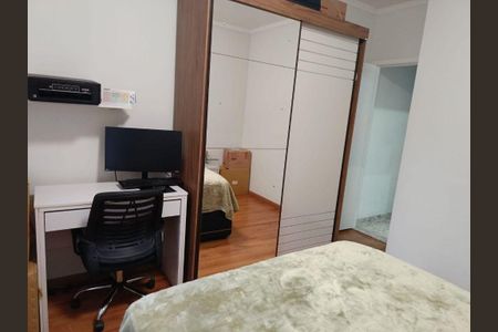 Casa à venda com 106m², 2 quartos e 2 vagas