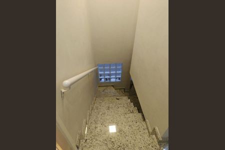 Casa à venda com 106m², 2 quartos e 2 vagas