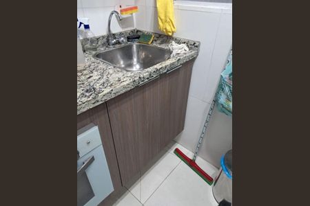 Apartamento à venda com 2 quartos, 64m² em Parque Assuncao, Taboão da Serra
