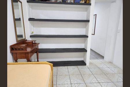 Casa à venda com 105m², 3 quartos e 2 vagas