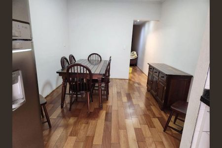 Casa à venda com 105m², 3 quartos e 2 vagas