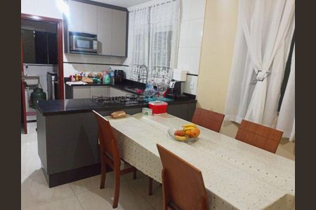 Casa à venda com 3 quartos, 125m² em Parque Monte Alegre, Taboão da Serra