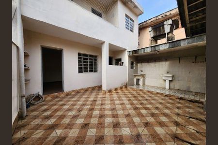Casa à venda com 152m², 4 quartos e 2 vagas