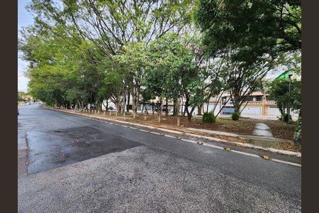 Casa à venda com 152m², 4 quartos e 2 vagas