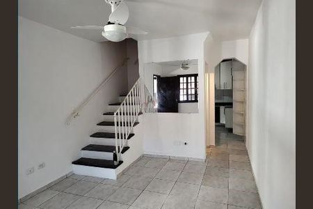 Casa à venda com 2 quartos, 120m² em Jardim Helga, São Paulo