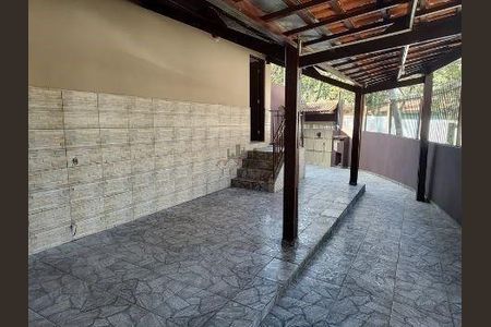 Casa à venda com 2 quartos, 120m² em Jardim Helga, São Paulo