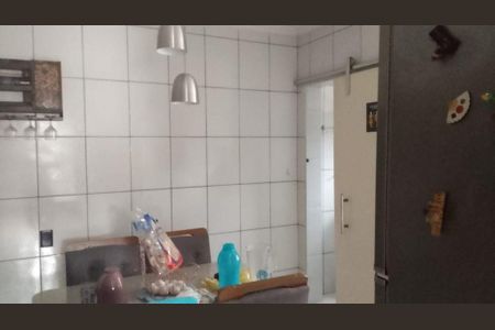 Casa à venda com 2 quartos, 100m² em Sítio Cocaia, São Paulo
