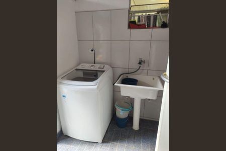 Casa à venda com 2 quartos, 125m² em Jardim Monte Alegre, Taboão da Serra