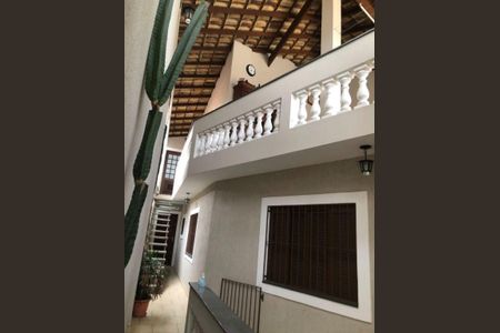 Casa à venda com 200m², 2 quartos e 3 vagas