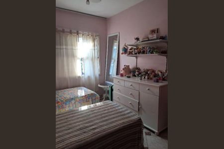 Casa à venda com 3 quartos, 189m² em Chácara Agrindus, Taboão da Serra