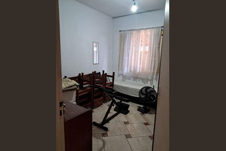 Casa à venda com 3 quartos, 189m² em Chácara Agrindus, Taboão da Serra
