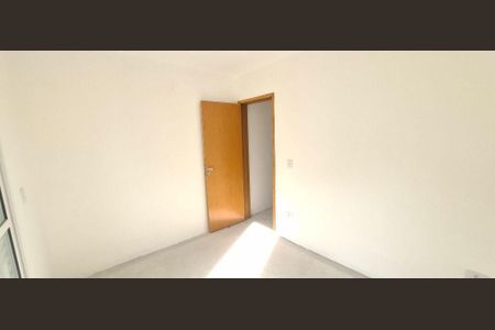 Casa à venda com 84m², 2 quartos e 2 vagas