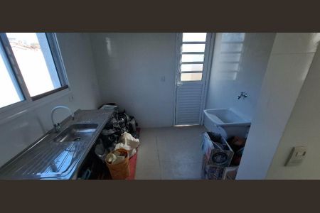 Casa à venda com 84m², 2 quartos e 2 vagas