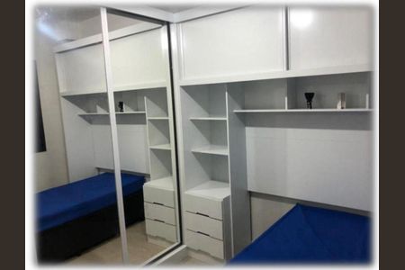 Apartamento à venda com 2 quartos, 42m² em Jardim D’abril, Osasco