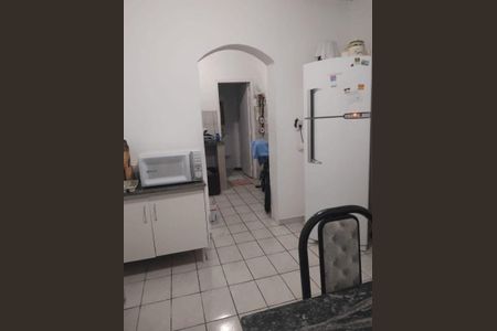 Casa à venda com 2 quartos, 125m² em Vila das Oliveiras, Taboão da Serra