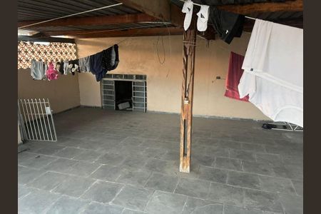 Casa à venda com 250m², 2 quartos e 3 vagas