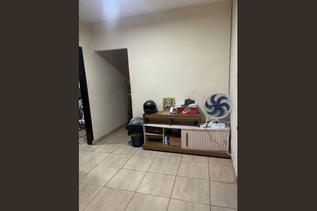 Casa à venda com 250m², 2 quartos e 3 vagas