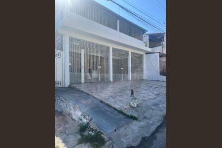 Casa à venda com 250m², 2 quartos e 3 vagas