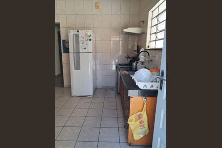 Casa à venda com 114m², 2 quartos e 1 vaga
