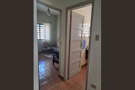 Casa à venda com 114m², 2 quartos e 1 vaga
