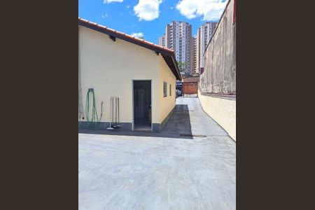 Casa à venda com 114m², 2 quartos e 1 vaga