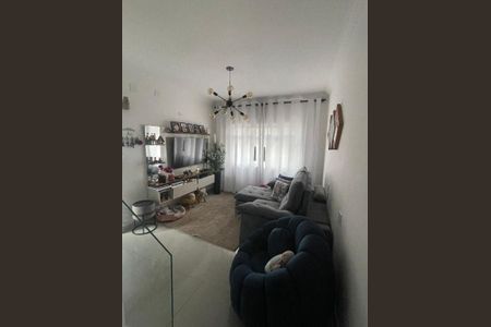 Casa à venda com 101m², 2 quartos e 2 vagas