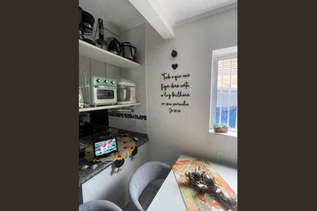 Casa à venda com 101m², 2 quartos e 2 vagas