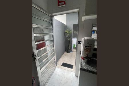 Casa à venda com 101m², 2 quartos e 2 vagas
