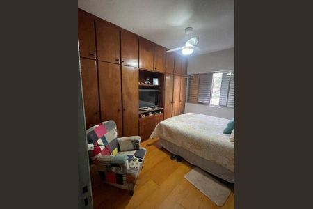 Casa à venda com 101m², 2 quartos e 2 vagas