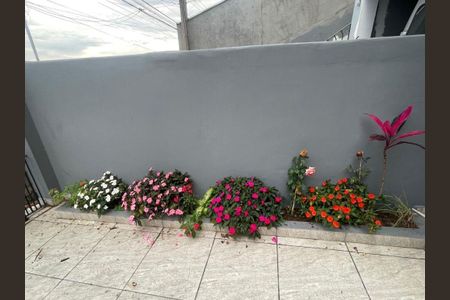 Casa à venda com 101m², 2 quartos e 2 vagas