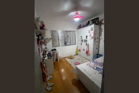 Casa à venda com 101m², 2 quartos e 2 vagas