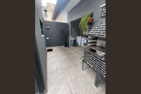 Casa à venda com 101m², 2 quartos e 2 vagas