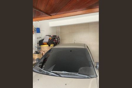 Casa à venda com 101m², 2 quartos e 2 vagas