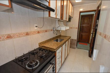 Apartamento à venda com 55m², 2 quartos e 1 vaga Apartamento à venda com 55m², 2 quartos e 1 vagaCozinha