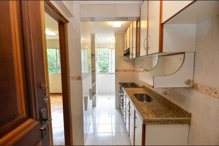 Apartamento à venda com 55m², 2 quartos e 1 vaga Apartamento à venda com 55m², 2 quartos e 1 vagaCozinha