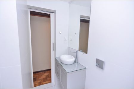 Apartamento à venda com 55m², 2 quartos e 1 vaga