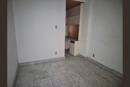 Apartamento à venda com 2 quartos, 70m² em Copacabana, Rio de Janeiro