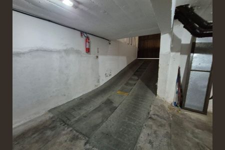 Apartamento à venda com 70m², 2 quartos e sem vaga
