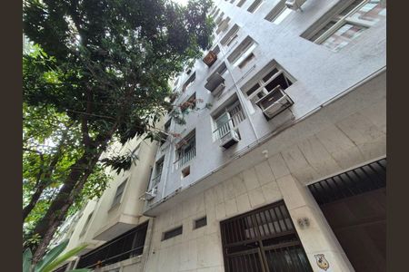 Apartamento à venda com 70m², 2 quartos e sem vaga