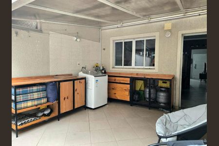 Casa à venda com 86m², 2 quartos e 2 vagas