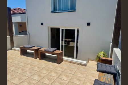 Casa à venda com 100m², 3 quartos e 2 vagas