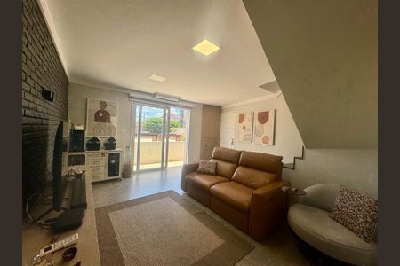 Casa à venda com 3 quartos, 100m² em Parque Sao Domingos, São Paulo