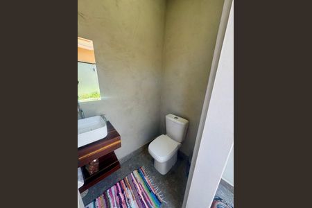 Casa à venda com 100m², 3 quartos e 2 vagas