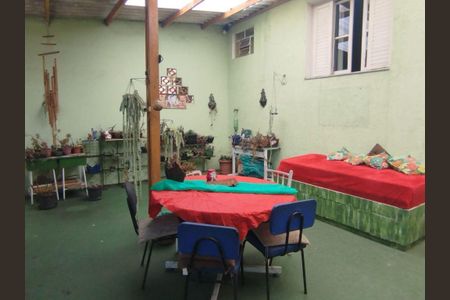 Casa à venda com 520m², 2 quartos e 2 vagas