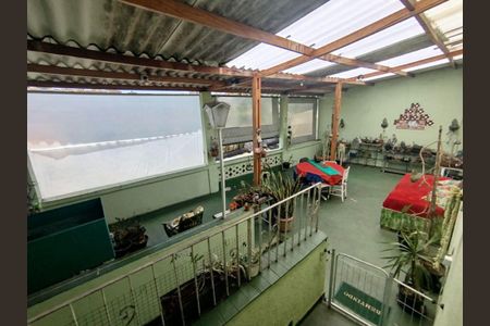 Casa à venda com 520m², 2 quartos e 2 vagas