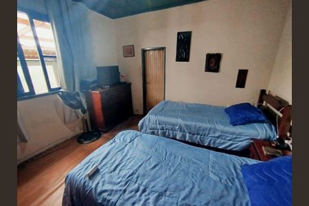 Casa à venda com 520m², 2 quartos e 2 vagas