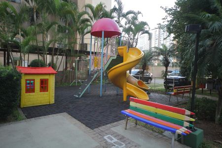 Apartamento à venda com 67m², 3 quartos e 1 vagaÁrea comum - Playground